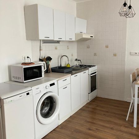 Utulny Apartman Blizko Centra Michalovce Eksteriør bilde