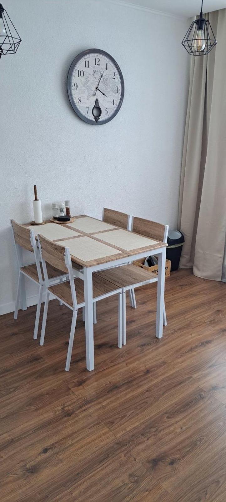 Utulny Apartman Blizko Centra Michalovce Eksteriør bilde