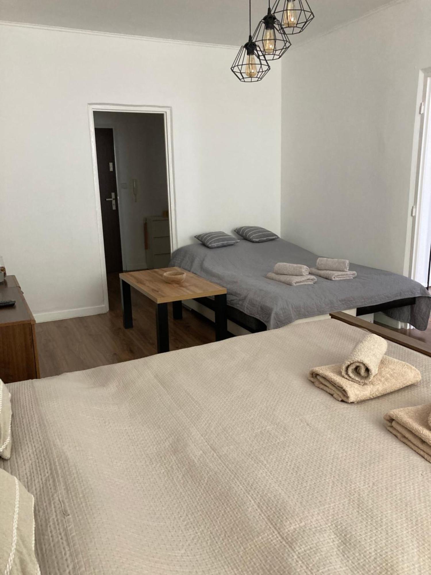 Utulny Apartman Blizko Centra Michalovce Eksteriør bilde